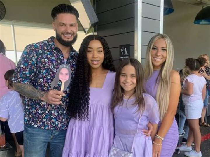 'Double Shot at Love' Star Nikki Hall Has Staked Her Claim on Pauly D