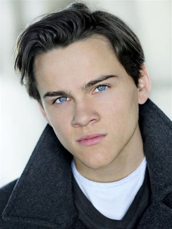 Alex Neustaedter – Biography, Facts & Life Story