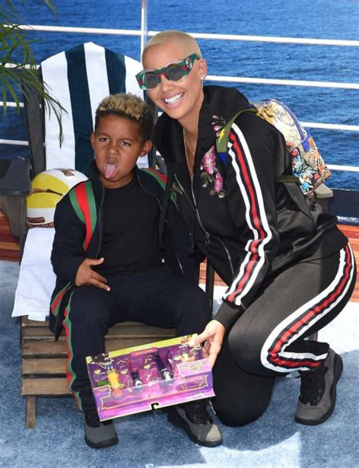 Amber Rose bio: age, ethnicity, parents, tattoos, net worth