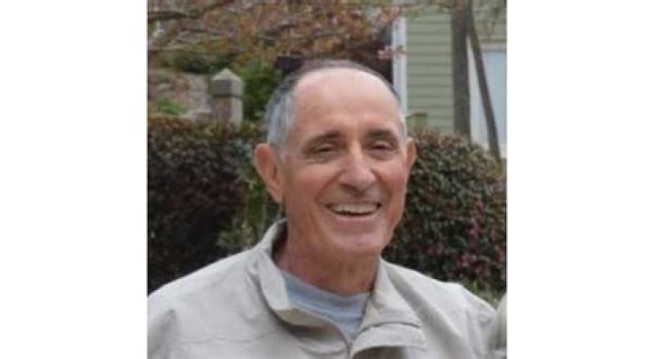 carl thompson obituary hartford ct