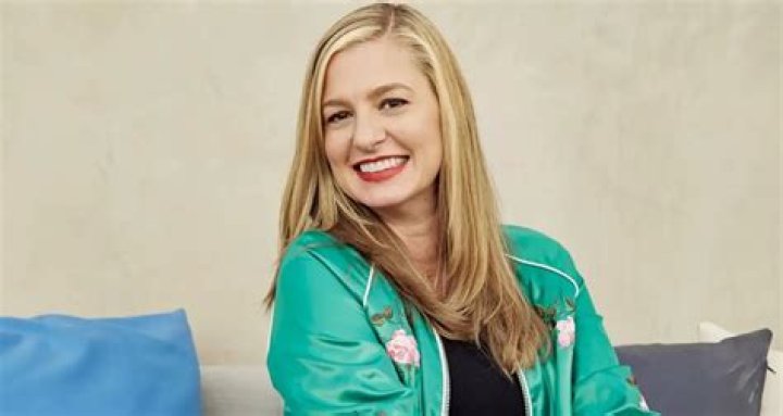 Christina Pazsitzky – Stand-Up Comedian | Wiki, Age, Height, Net Worth, Relationship, Ethnicity, Career
