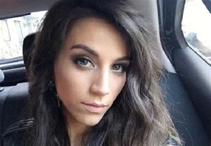 Claudia Salas Height, Weight, Age, Boyfriend, Biography, Family & More