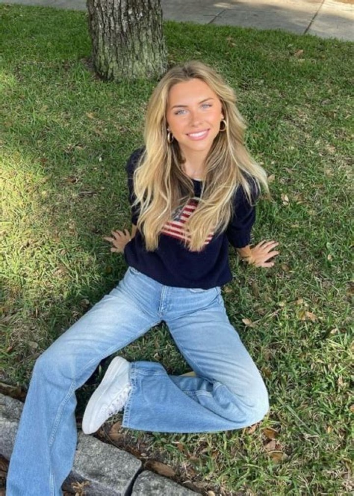 Courtney Antalek Net Worth
