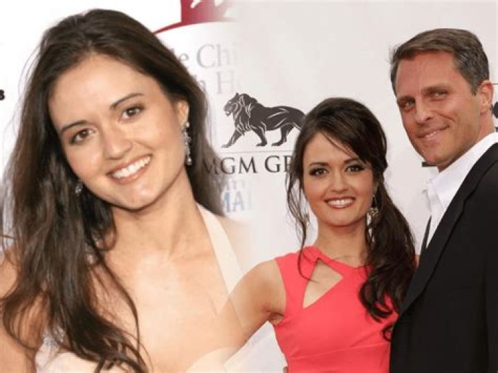 Danica McKellar Net Worth – How Much is McKellar Worth?