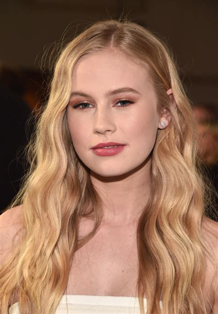 Danika Yarosh Net Worth – How Much is Yarosh Worth?