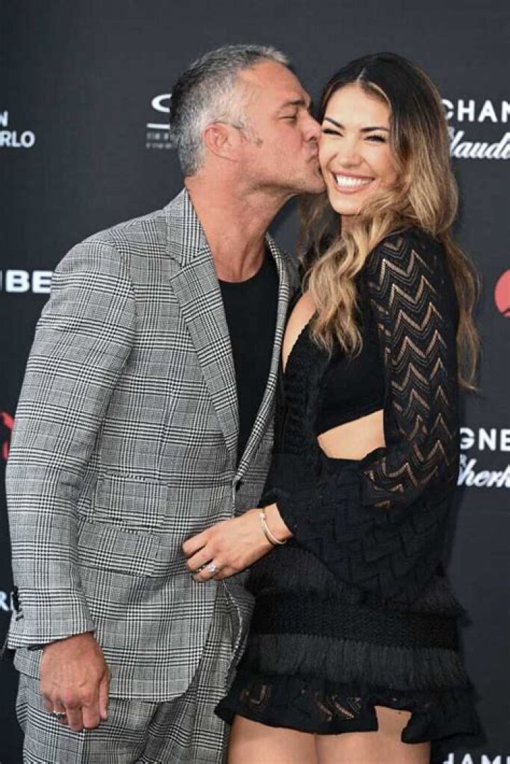 Does Taylor Kinney have a wife? The actor’s relationship history