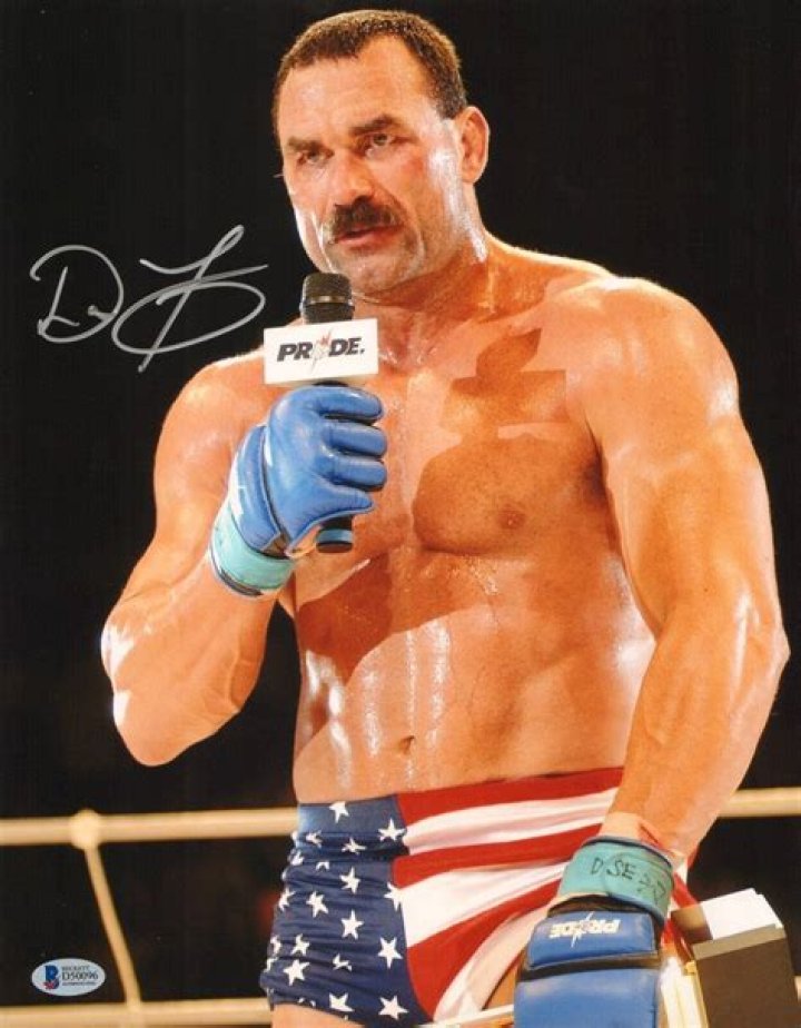 Don Frye ·