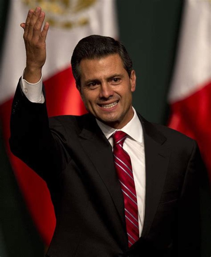 Enrique Peña Nieto - BlogPaper