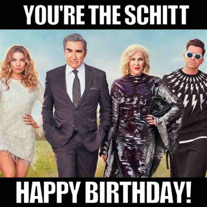 Hilarious 'Schitt's Creek' Drinking Game Ideas