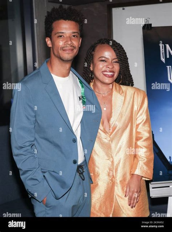 How much is the Net Worth of Kalyne Coleman? Salary, Bio (Wiki), Age, Height, Boyfriend