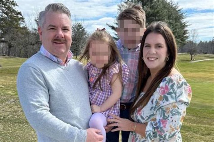 How Old Is Emily Smith? Family