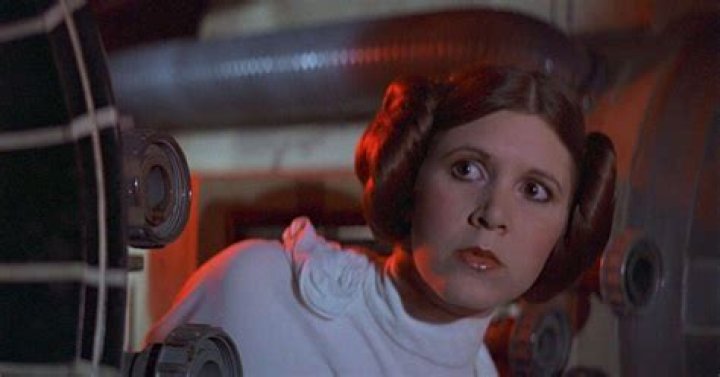 Is Princess Leia a Jedi? She Has a Lightsaber 