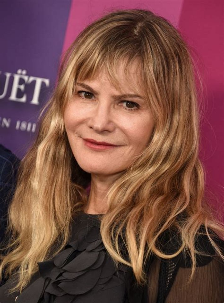Jennifer Jason