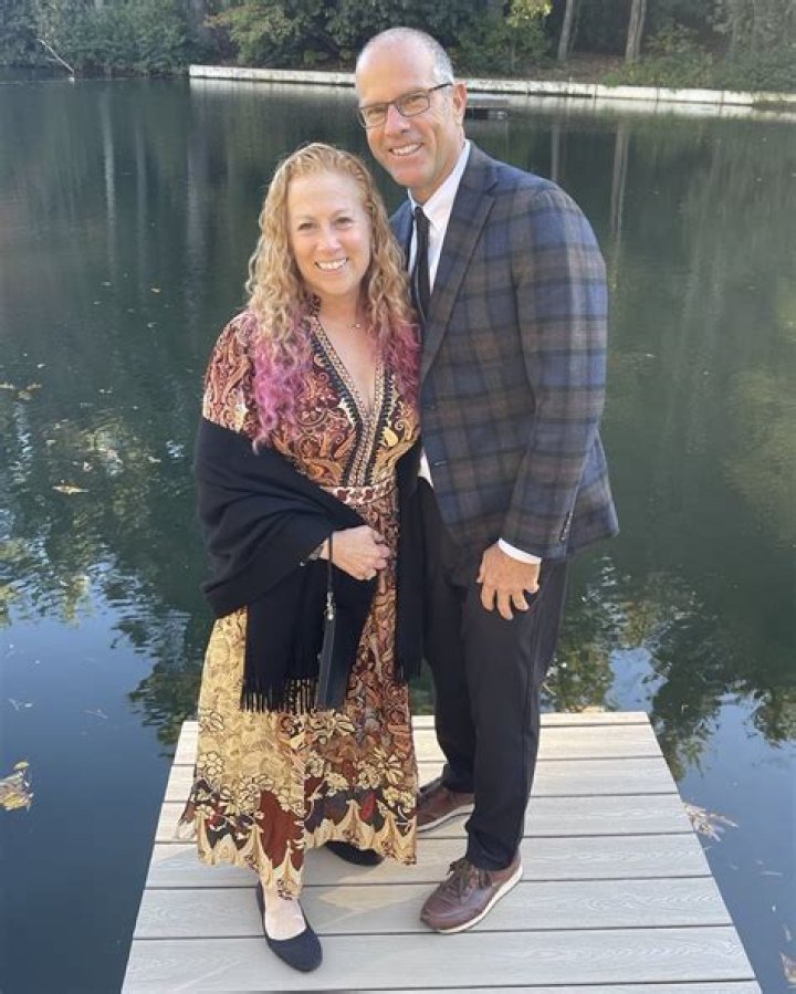Jodi Picoult Net Worth – How Much is Jodi Picoult Worth?