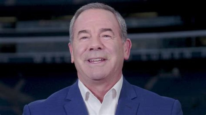 John Canzano Oregonian, Bio, Wiki, Age, Wife, Salary, and Net Worth