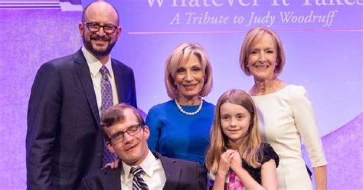 Judy Woodruff Pbs Newshour, Bio, Wiki, Age, Heigh, Husband, Daughter, Son, Education, Salary, and Net Worth
