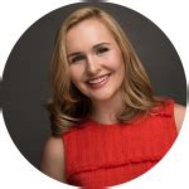 Julia Manchester