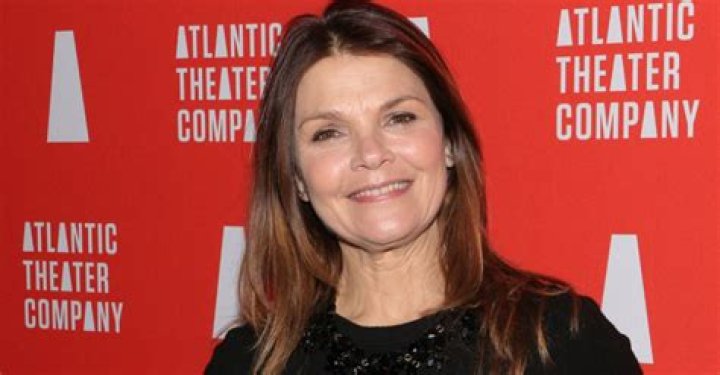 Kathryn Erbe Actress, Bio, Wiki, Age, Movies, Husband, and Net Worth