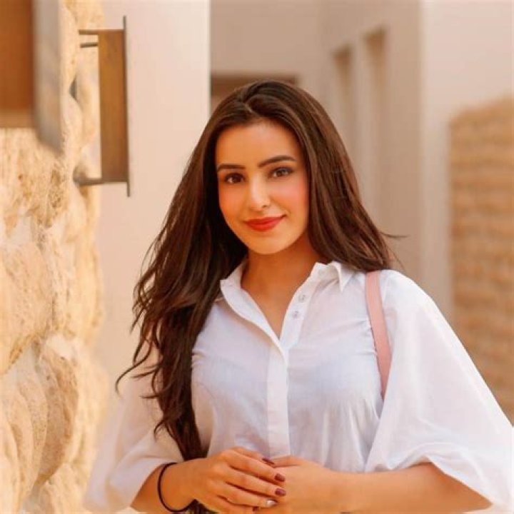 Ketika Sharma – Biography, Facts & Life Story