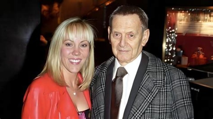 Leah Rose Randall Net Worth