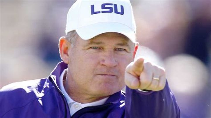 Les Miles Net Worth – How Much is Les Miles Worth?