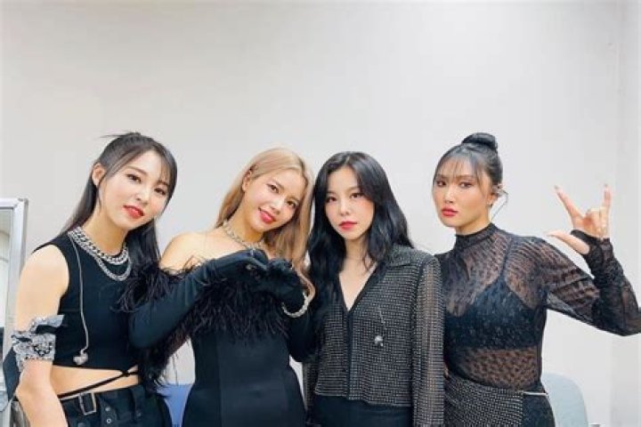 Mamamoo Members: Profile, Age, Disband, Real Names, Fandom Name, IG