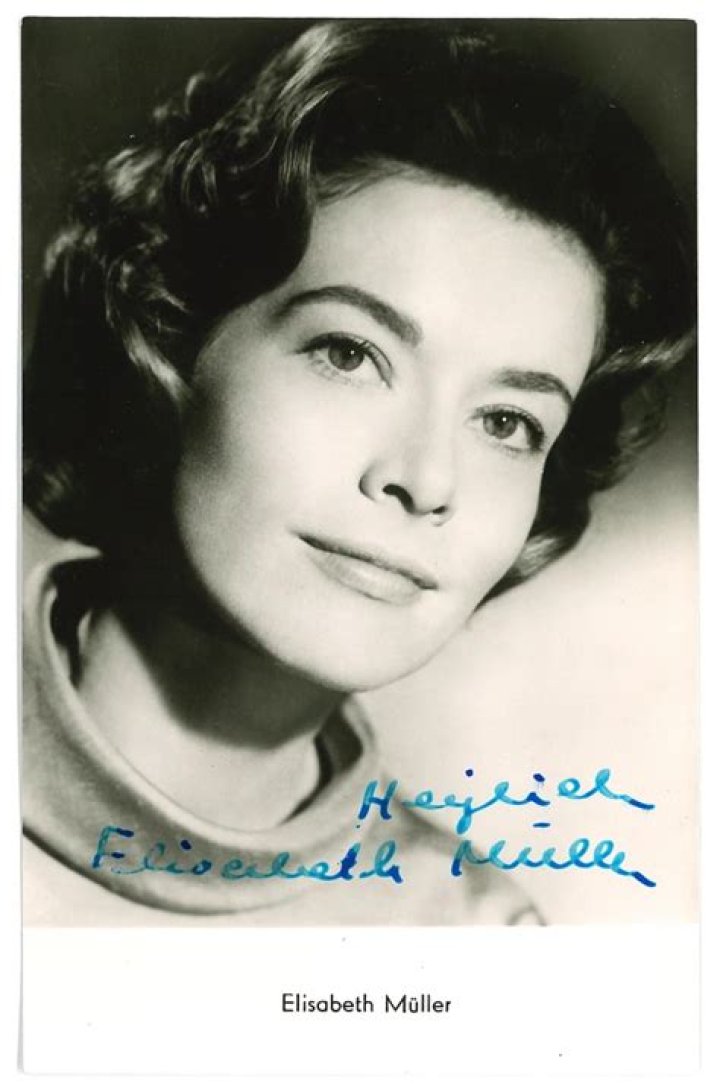 Marianne Koch Height