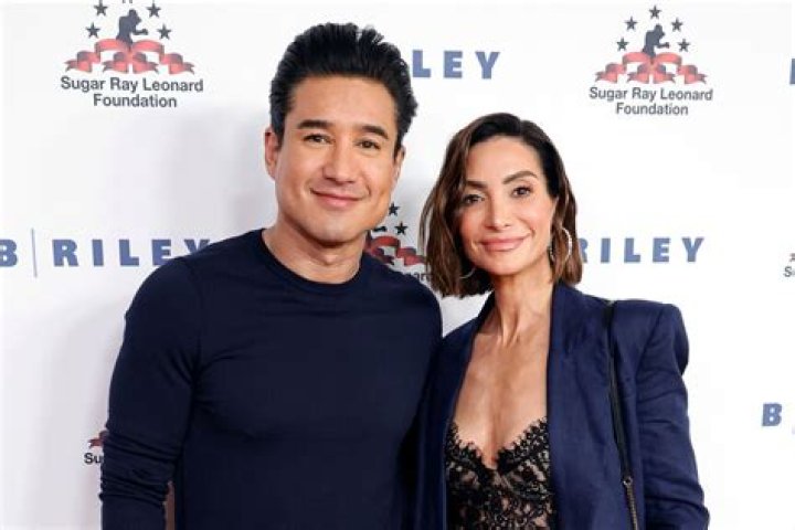Mario Lopez Net Worth – How Much is Lopez Worth?
