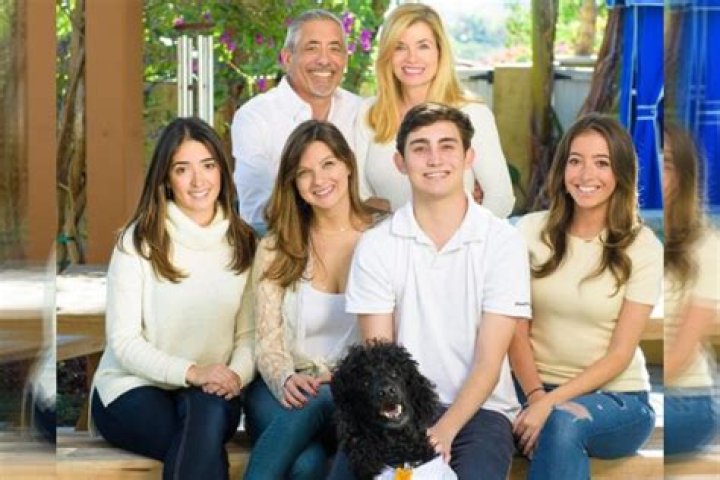 Married Since 1976, Learn More About Pete Carroll’s Wife Glena Goranson