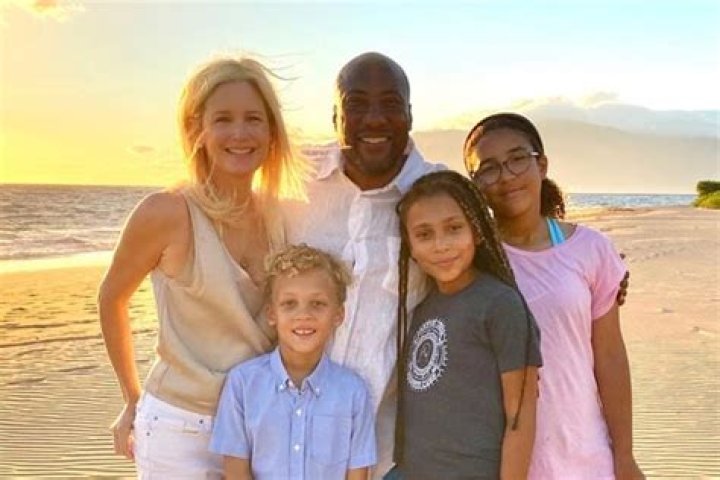 Meet All Of Byron Allen’s Children And Know About Their Upbringing