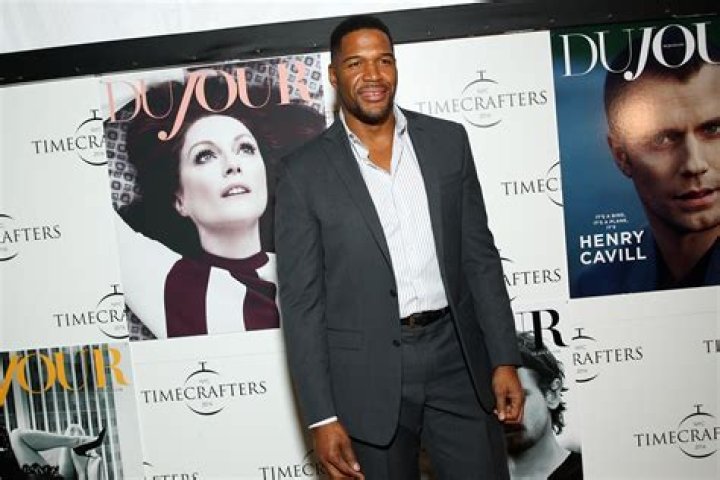 Michael Strahan Net Worth – How Much is Strahan Worth?