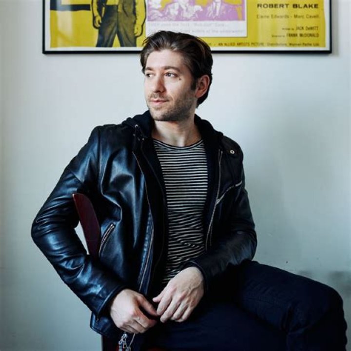 Michael Zegen Height