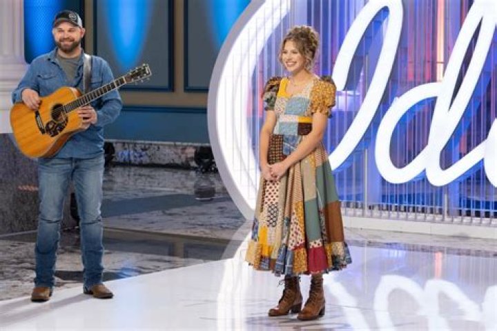 Mikalah Gordon Singer, Bio, Wiki, Age, Height, Husband, American Idol, Plastic Surgery, and Net Worth