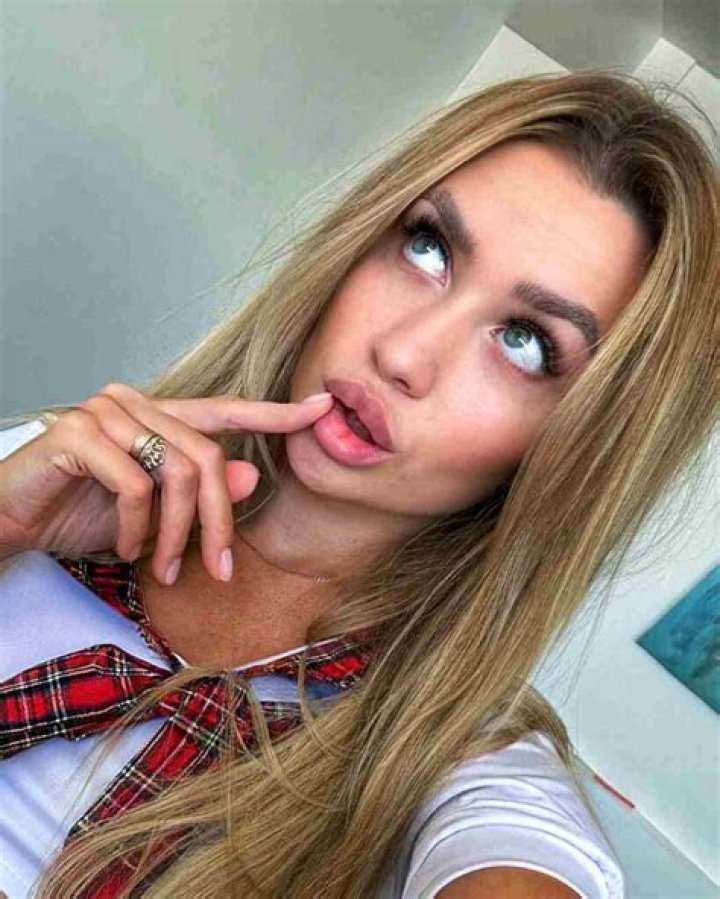 Olga Bobrovskaya Height, Weight, Net Worth, Age, Birthday, Wikipedia, Who, Nationality, Biography