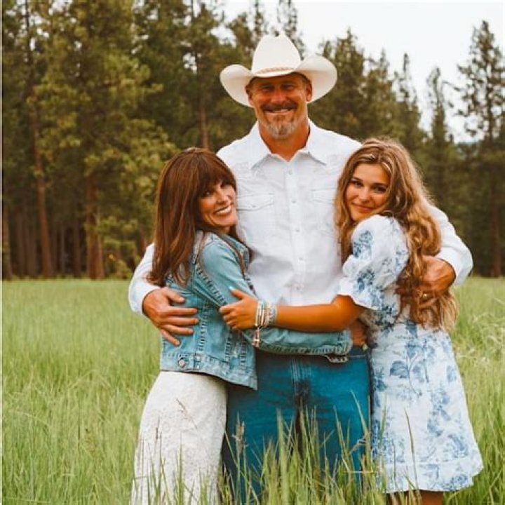 Piper Campbell: Who is Dan Campbells daughter?