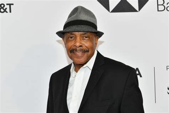Roscoe Orman – Actor, Writer, Artist, Child Advocate | Wiki, Age, Height, Net Worth, Relationship, Ethnicity, Career