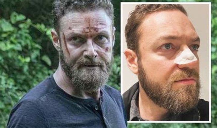 Ross Marquand Walking Dead, Bio, Wiki, Age, Wife, and Net Worth