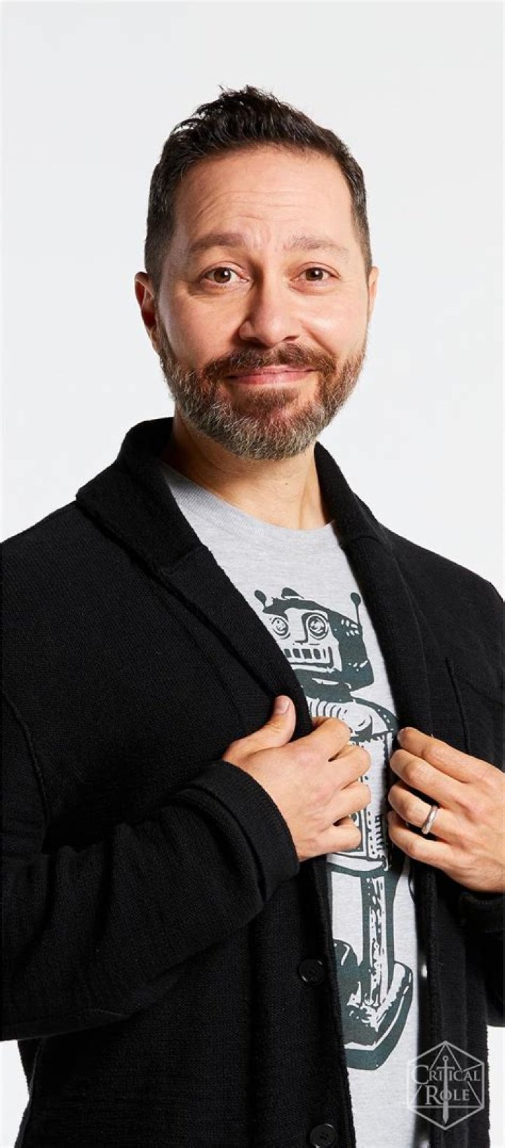 Sam Riegel Height