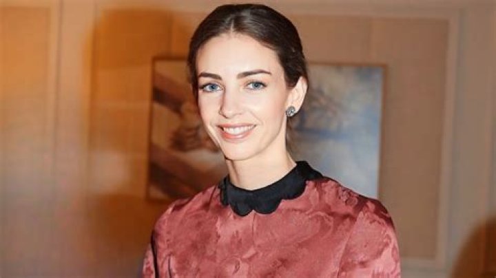 Sarah Rose Hanbury - BlogPaper