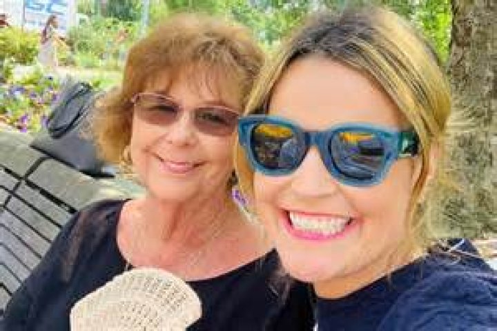 Savannah Guthrie Found Love Again After Divorcing First Husband