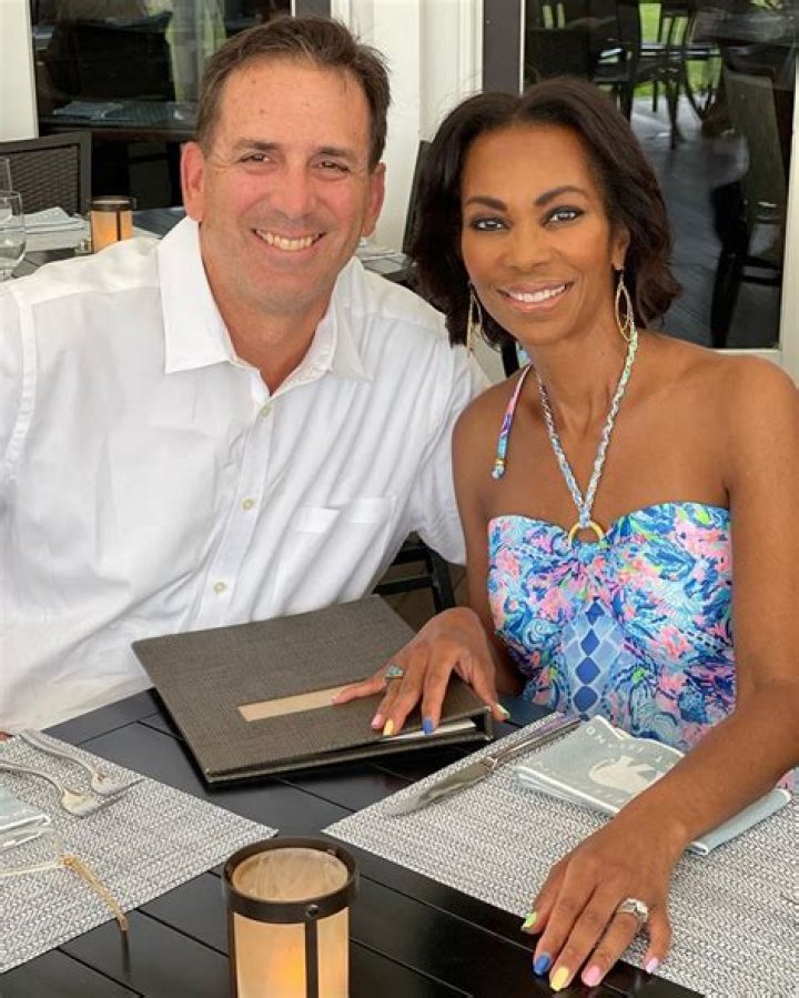 Sean Cole The American Life, Bio, Wiki, Age, Height, Wife, NPR, and Net Worth