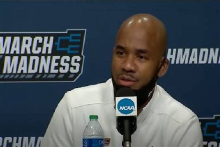 Shaheen Holloway Net Worth – Income And Earning From The Basketball World