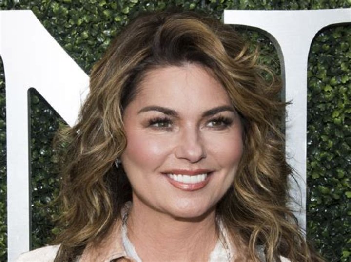 Shania Twain – Biography, Facts & Life Story