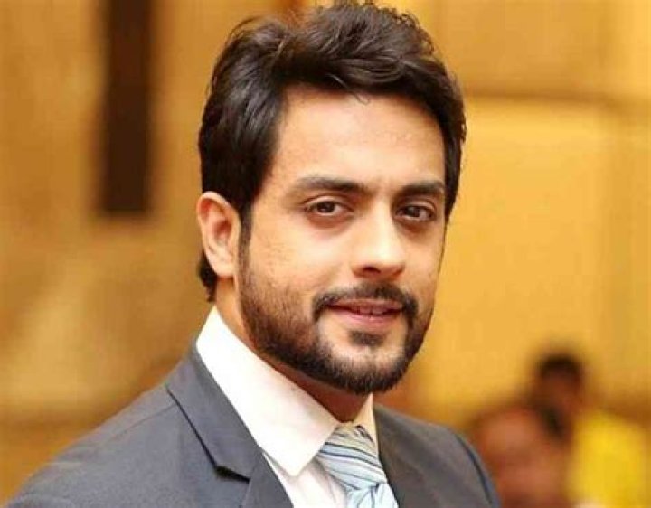 Shekar Jayaraman estimated Net Worth, Age, Affairs, Height, Dating, Relationship Stats, Salary as well as short Biography with top 10 popular facts!
