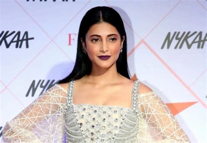 Shruti Haasan Net Worth – How Much Is Shruti Haasan Worth?