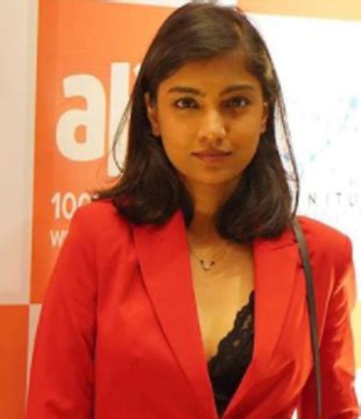 Srividya Maharshi – Journalist, Actress, Singer | Wiki, Age, Height, Net Worth, Relationship, Ethnicity, Career