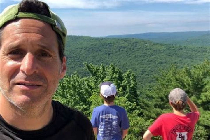 
Take A Look At How John Berman’s Children Are Growing Up
