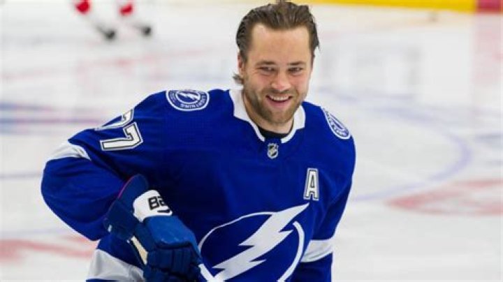Victor Hedman Net Worth – How Much is Victor Hedman Worth?