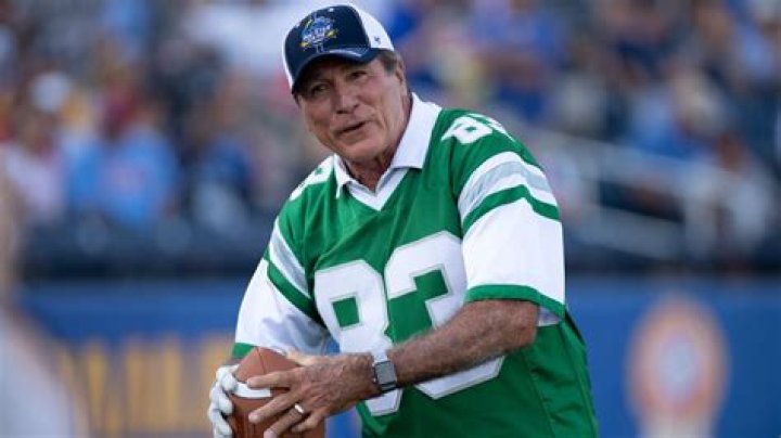 Vince Papale Net Worth – How Much Is Vince Papale Worth?