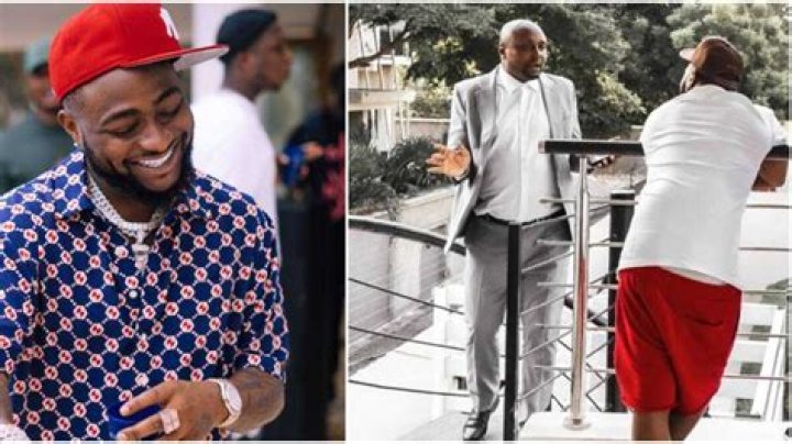 “We’re Outside by March”: Davido Seen in New Photo As Aide Isreal Shares 1st 2023 Post, Says Singer Is Coming